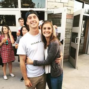 Meet your Posher, Alexis